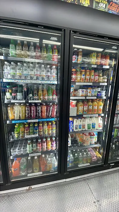 Sunnyside Super Deli Picture 5
