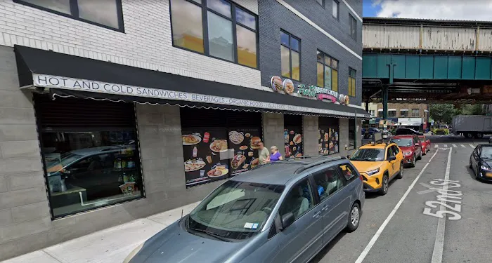 Fresh Harvest Deli Picture 5