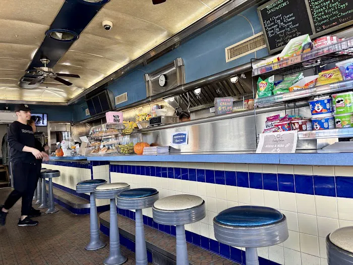 New York Diner Picture 8