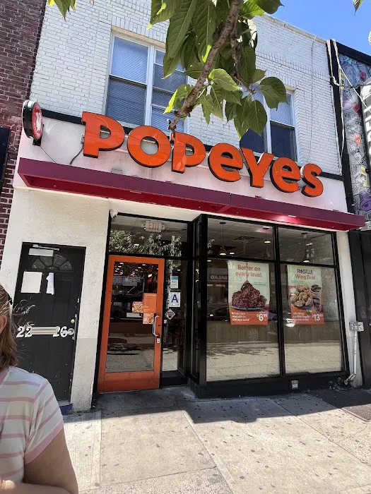 Popeyes Louisiana Kitchen Picture 2