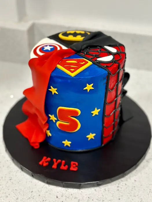 Isa's Cake (online only) Picture 3