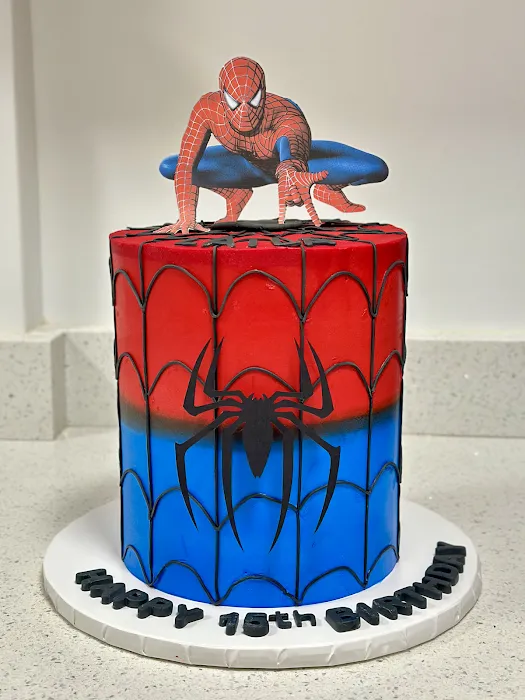 Isa's Cake (online only) Picture 6