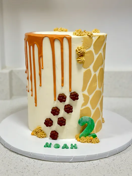 Isa's Cake (online only) Picture 9
