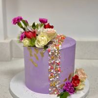 Isa's Cake (online only) ico