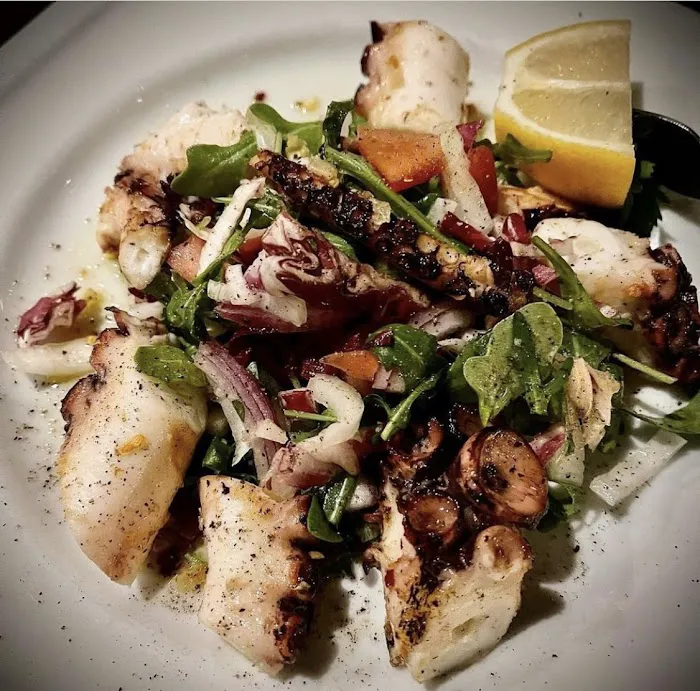 Via Trenta Osteria & Wine Bar Picture 10