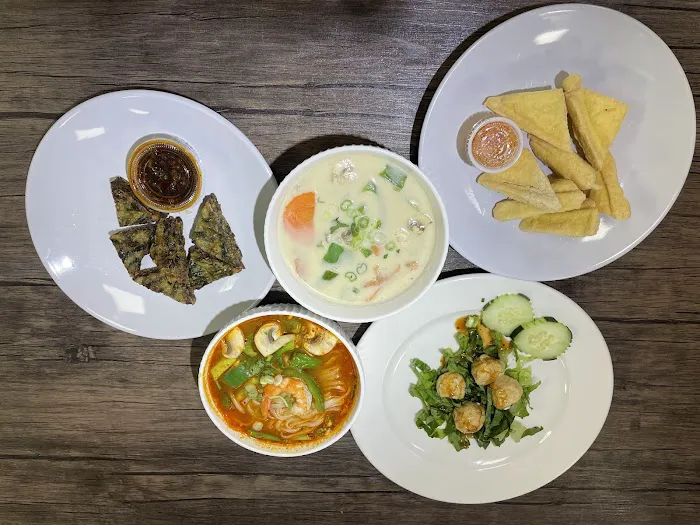 Wok Thai food Picture 5