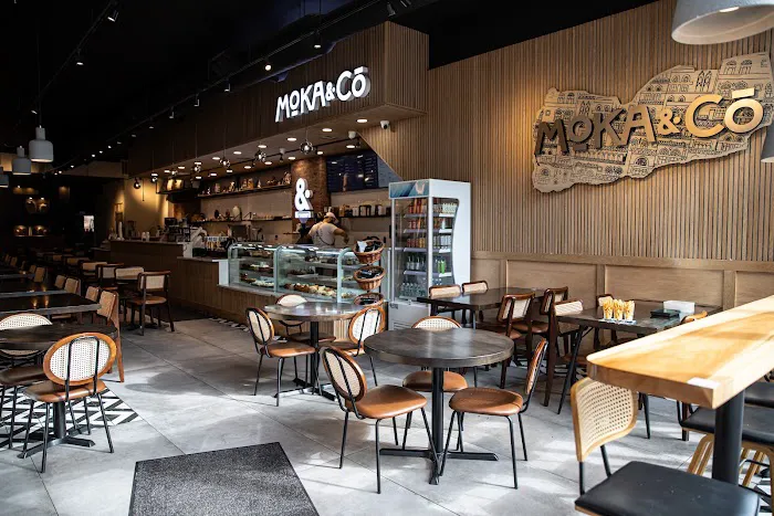 Moka & Co Picture 7