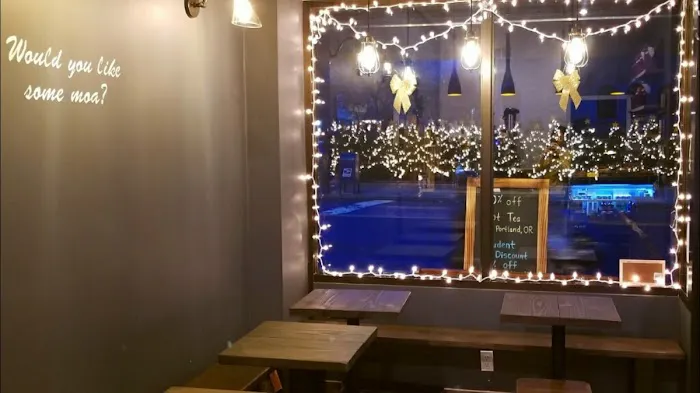 Moa Coffee (Astoria) Picture 1