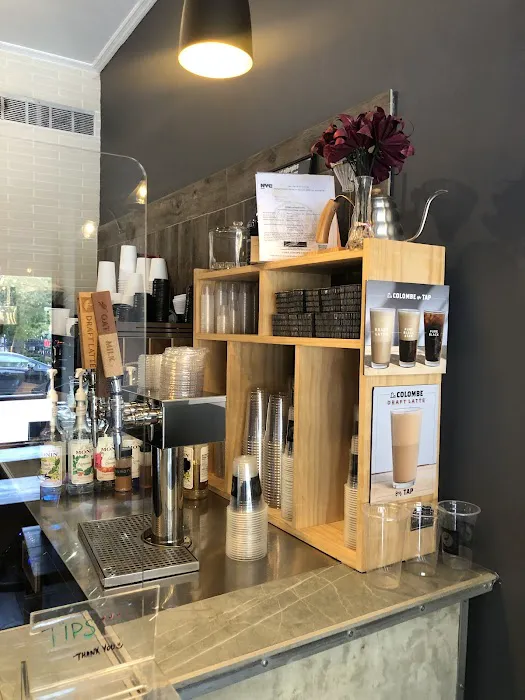 Moa Coffee (Astoria) Picture 2