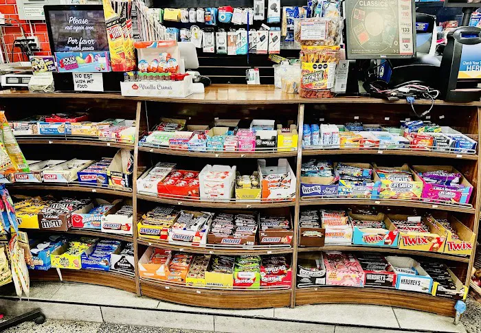 21st organic deli and convenience Picture 3