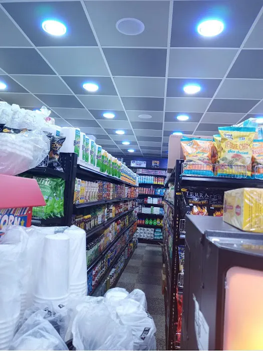 21st organic deli and convenience Picture 1