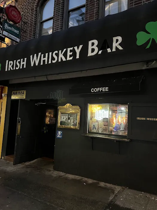 Irish Whiskey Bar Picture 5