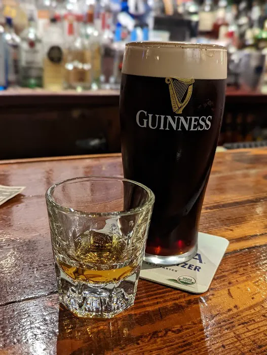 Irish Whiskey Bar Picture 1