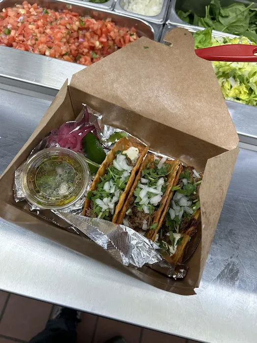POCO MÁS (Southwest Eats) Picture 4