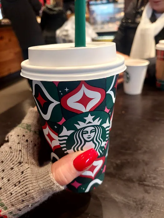 Starbucks Picture 10