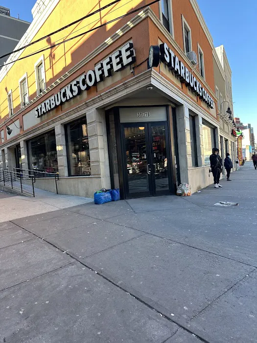 Starbucks Picture 8