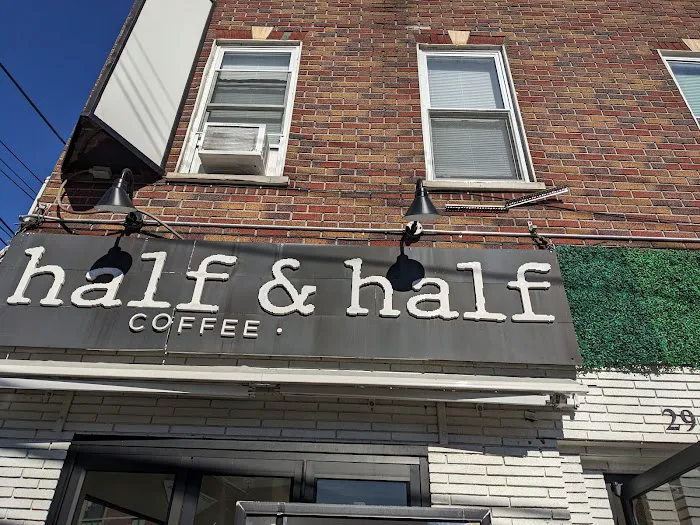 Half and Half coffee & wafles Picture 10