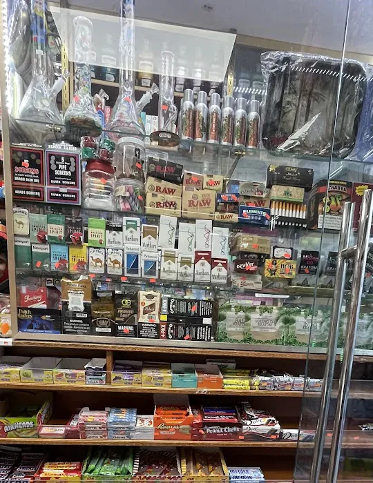 Nassau Ave Deli & Grocery Corporation Picture 4