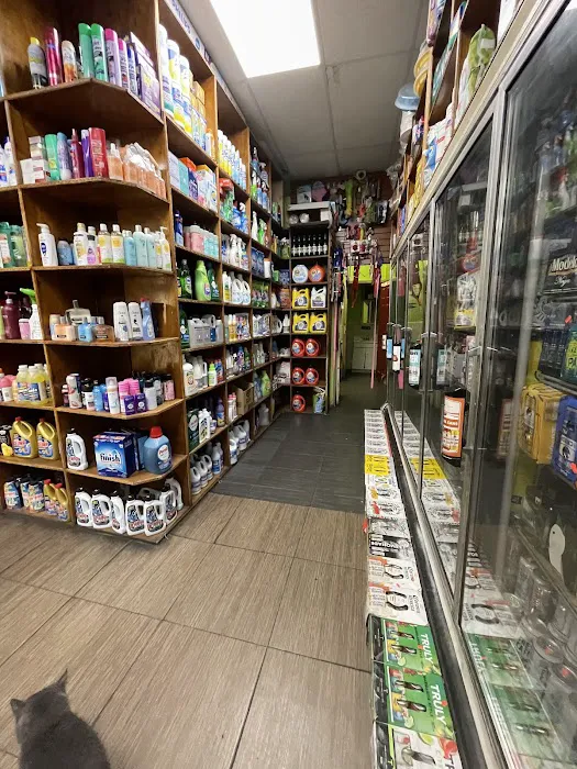 Nassau Ave Deli & Grocery Corporation Picture 2