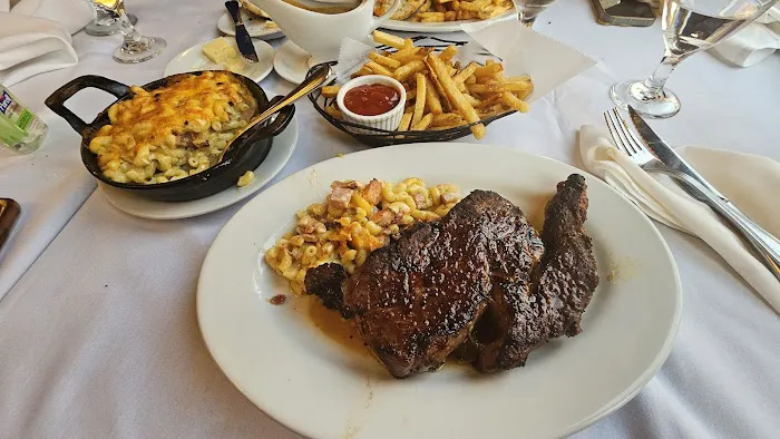 Amber Steak House Picture 3
