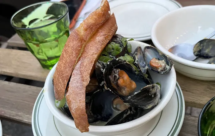 Greenpoint Fish & Lobster Co. Picture 9
