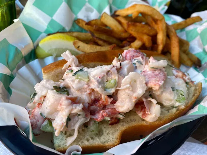 Greenpoint Fish & Lobster Co. Picture 1