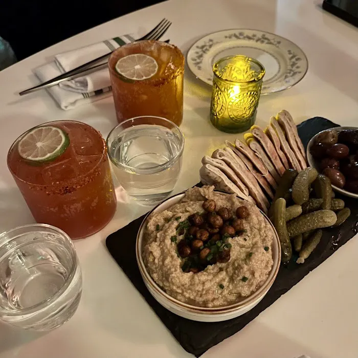 Lovebirds Wine Bar + Bistro Picture 10