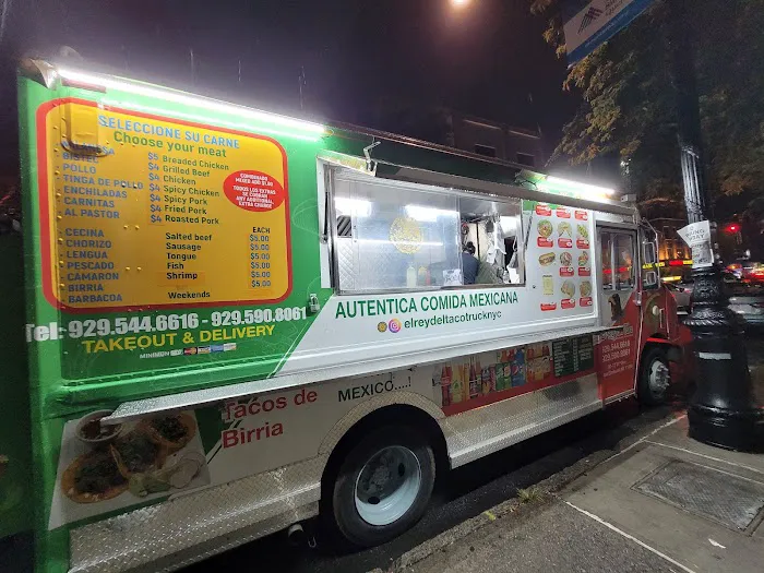 El Rey del Taco Truck Picture 10