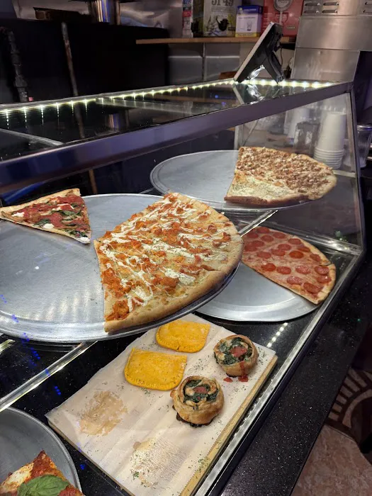ASAP Pizza Spot & Restaurant Picture 1