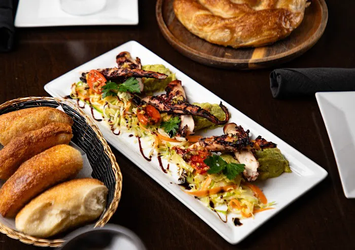 Mimoza Restaurant & Lounge Picture 7