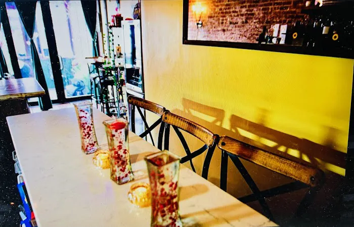 Yes Mama Wine Bar: A Puerto Rican & Spanish Catering Kitchen Picture 2