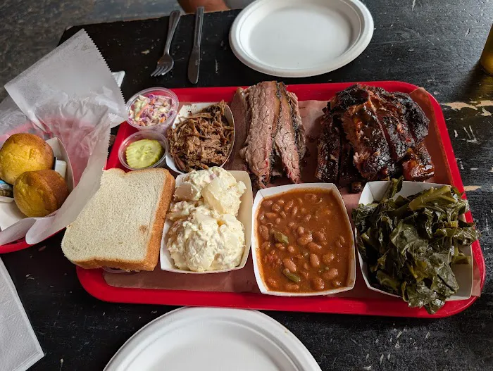 Mable's Smokehouse & Banquet Hall Picture 2