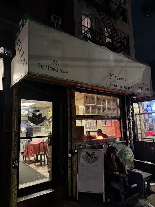 Vinnie's Pizzeria Picture 7