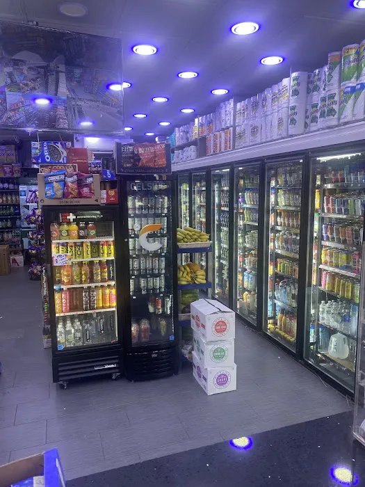 Alz Campus Deli Picture 1