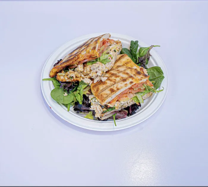 Super Tasty Deli Picture 5
