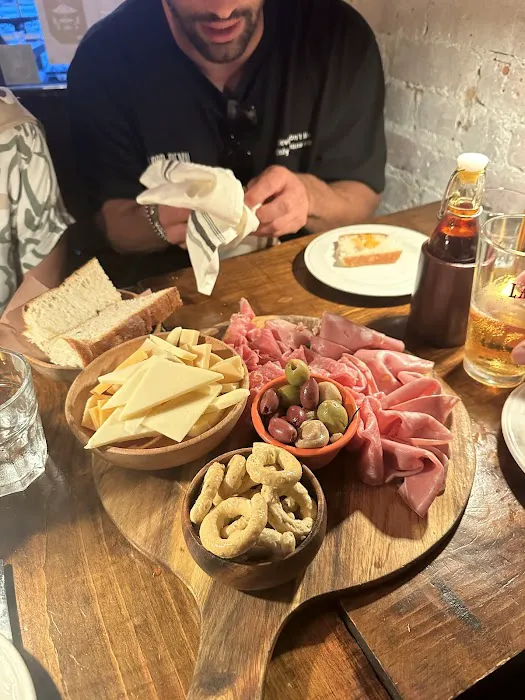 L'Artista Italian Kitchen & Bar Picture 8
