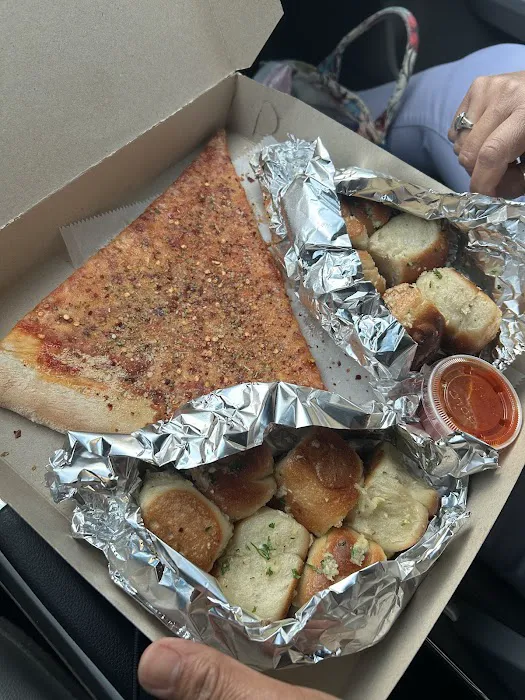7th Heaven Pizza Picture 7