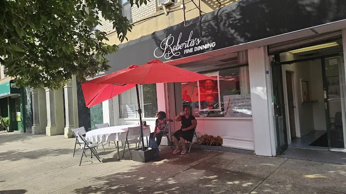 Roberta's Fine Dining Picture 1