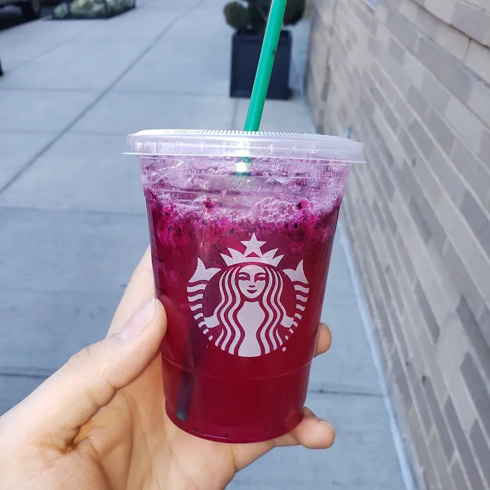 Starbucks Picture 8