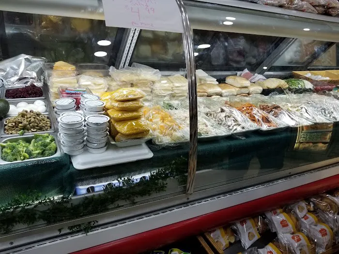 Evergreen Organic Food & Deli Picture 6