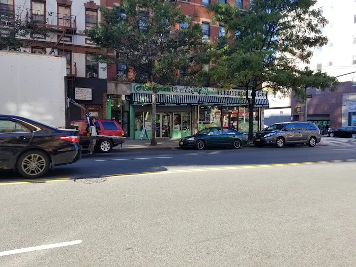 Evergreen Organic Food & Deli Picture 8