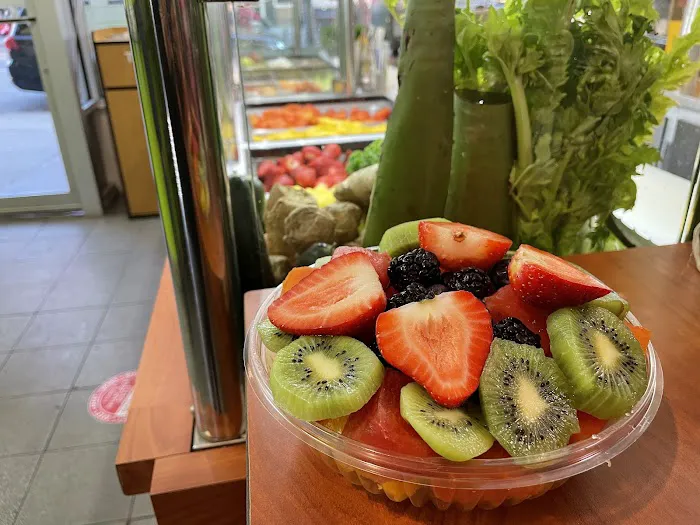 Quezada Juice Bar Picture 6