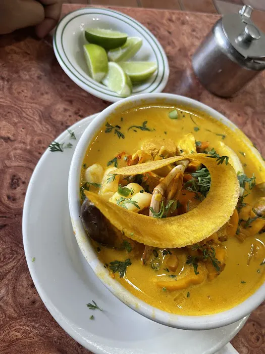 Ecuatoriana Restaurant Picture 4