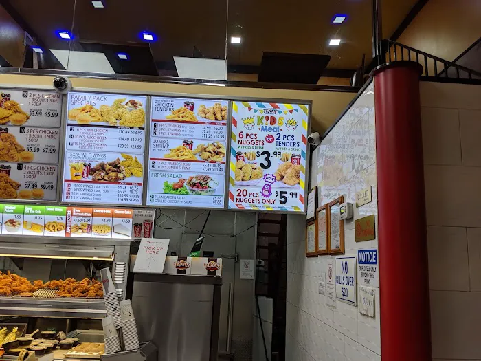 Tex's Chicken & Burgers Picture 3