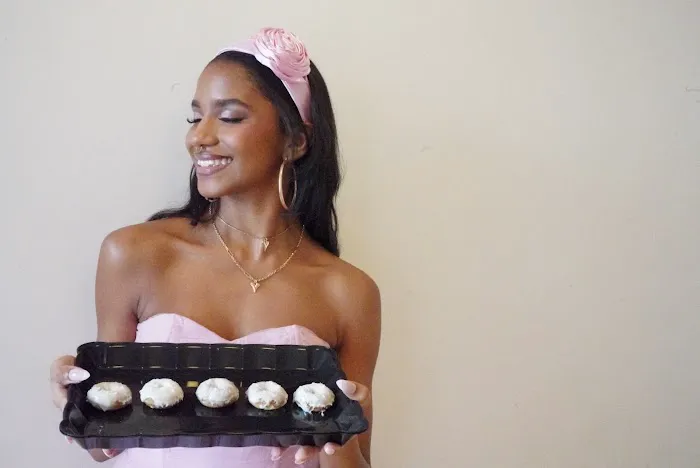 Nyla’s Petite Bakery Picture 6
