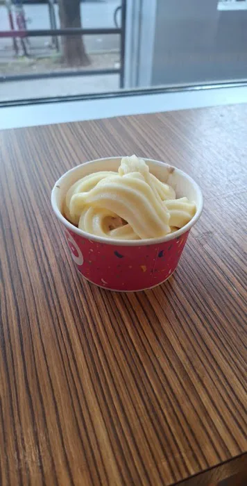 16 Handles Picture 1