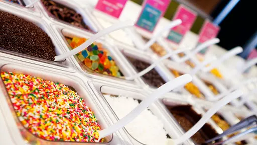 16 Handles Picture 9