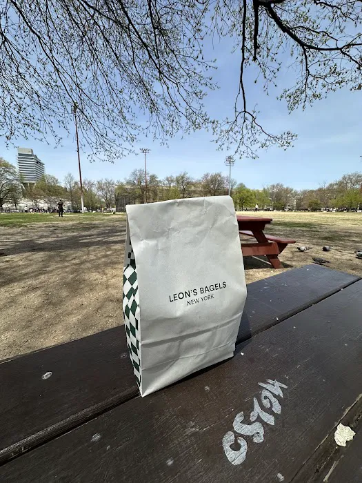 Leon’s Bagels Picture 3