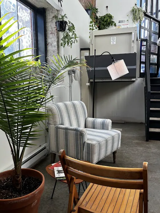 Mya Coffee, Bakery and Wine Bar Picture 8