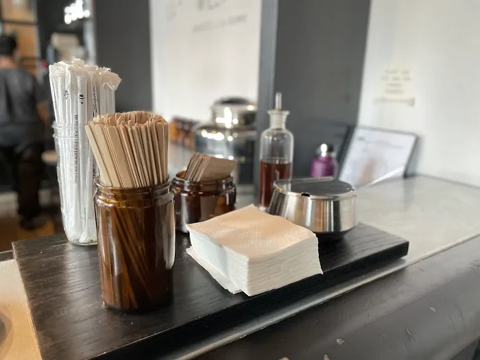 Le Labo Cafe Picture 8
